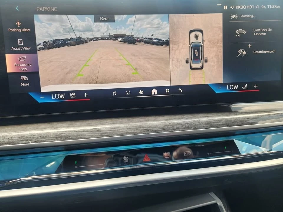2023 BMW G70 7 Series - Image 14 of 20