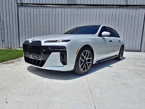 2023 BMW 7 Series 760i xDrive