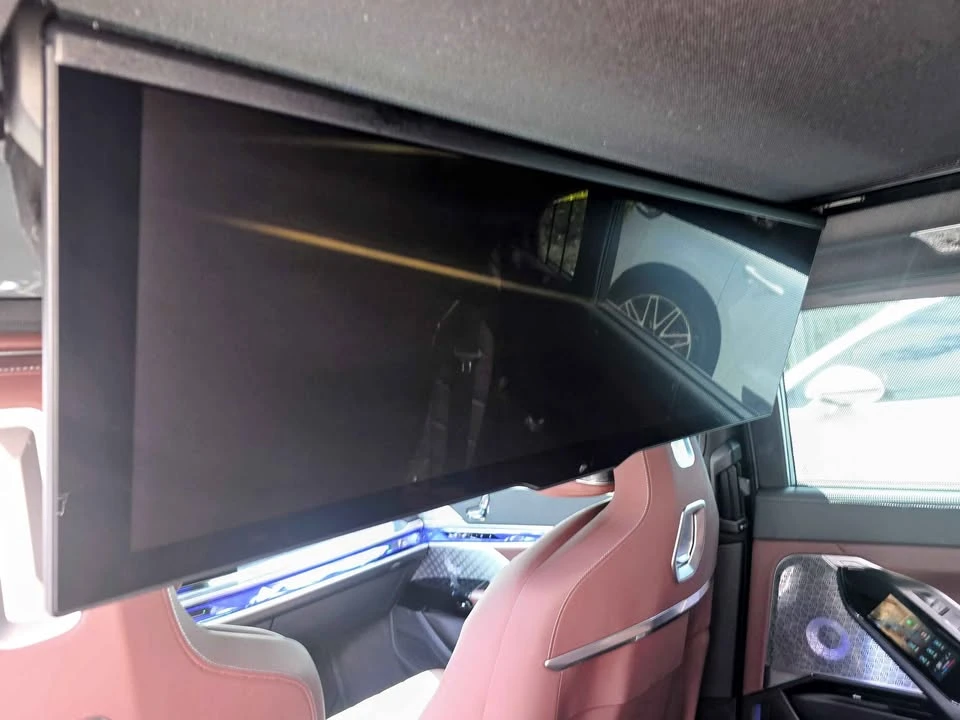 2023 BMW G70 7 Series - Image 6 of 9