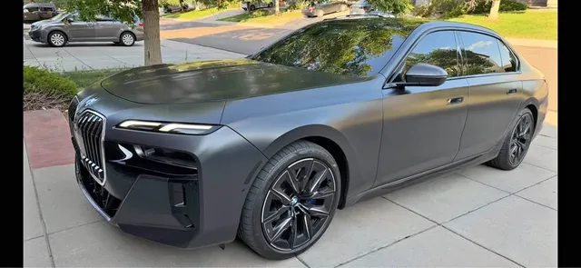 2023 BMW 7 Series 760i xDrive Sedan 4D