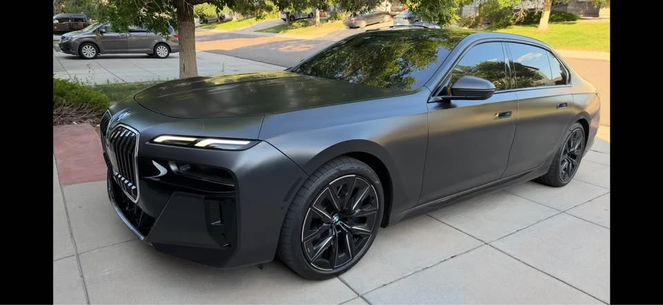 2023 BMW G70 7 Series - Image 2 of 16