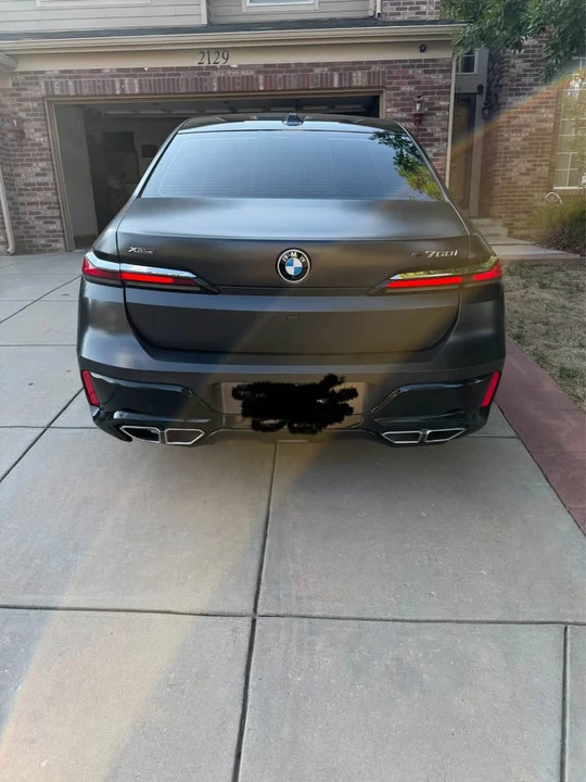2023 BMW G70 7 Series - Image 11 of 16