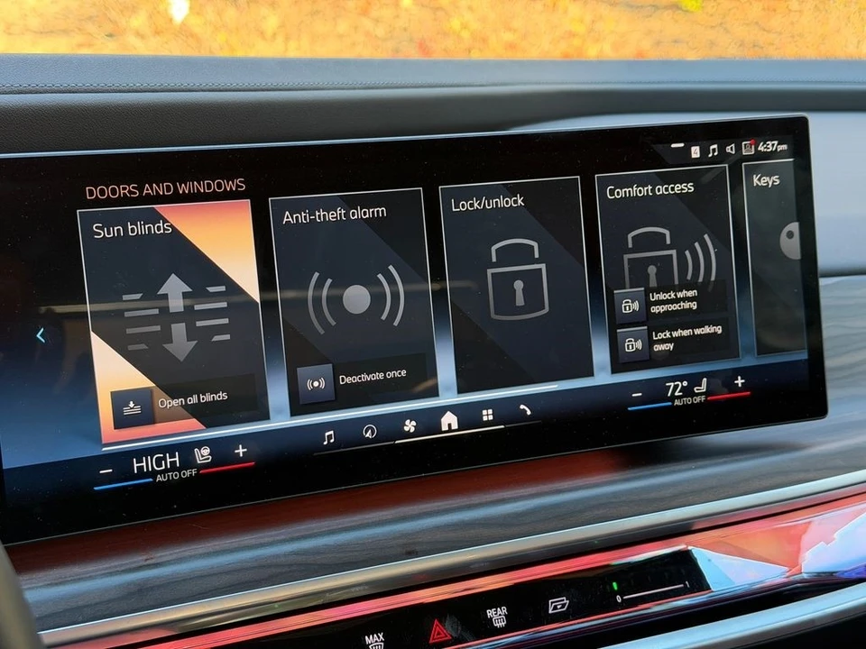 2023 BMW G70 7 Series - Image 21 of 21