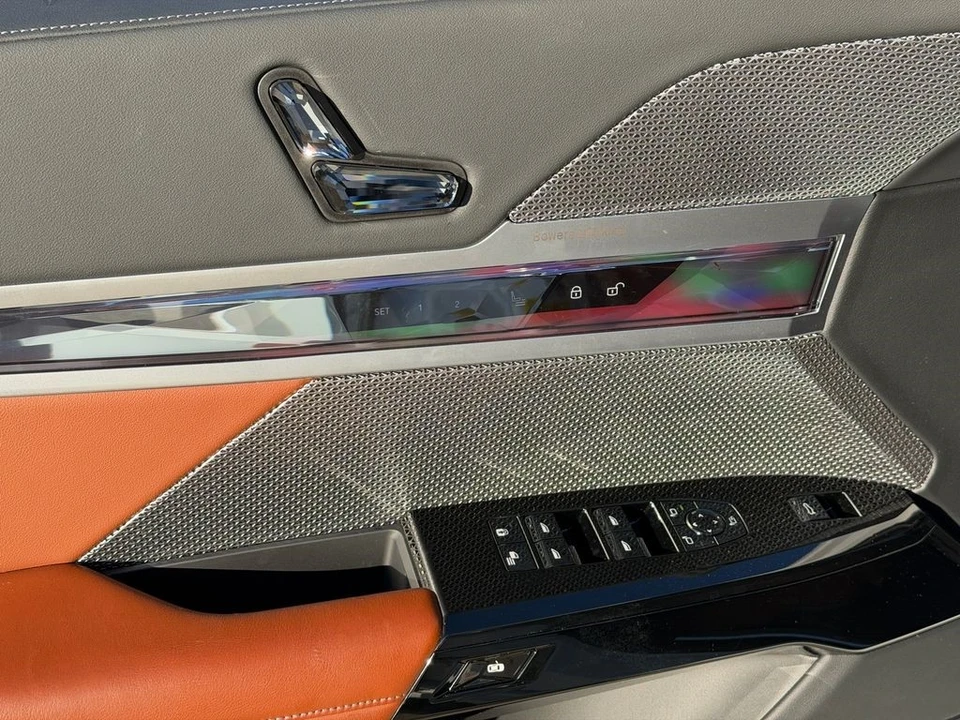 2023 BMW G70 7 Series - Image 15 of 21