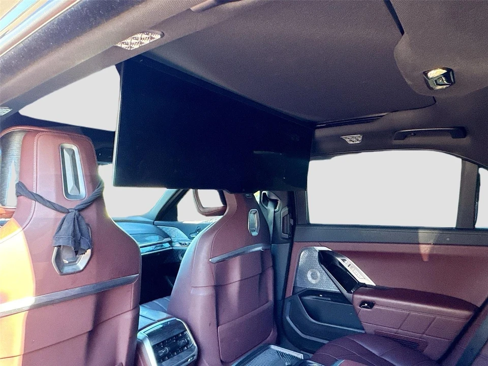 2023 BMW G70 7 Series - Image 10 of 14