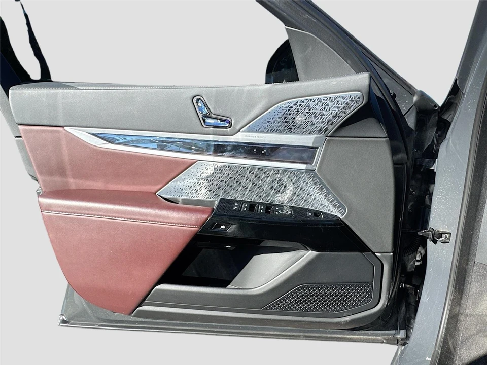 2023 BMW G70 7 Series - Image 6 of 14