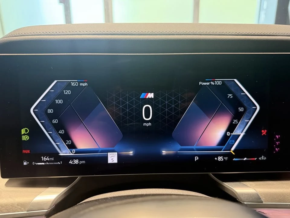 2023 BMW G70 7 Series - Image 15 of 20