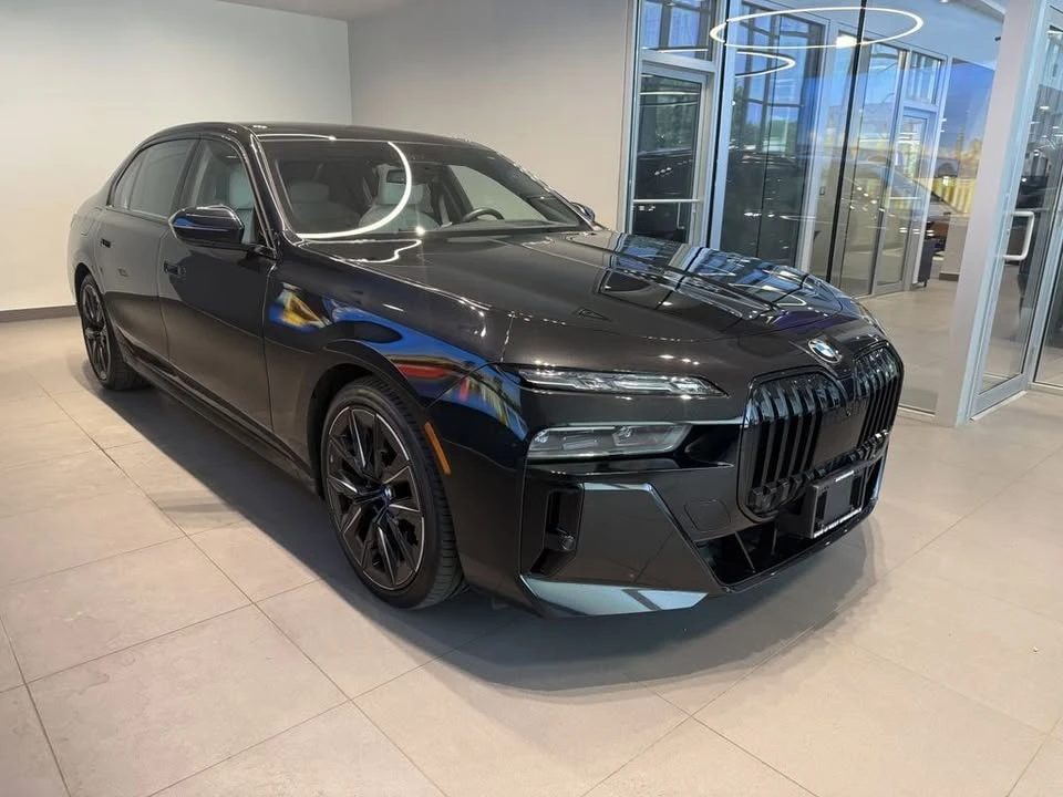 2023 BMW G70 7 Series - Image 5 of 20