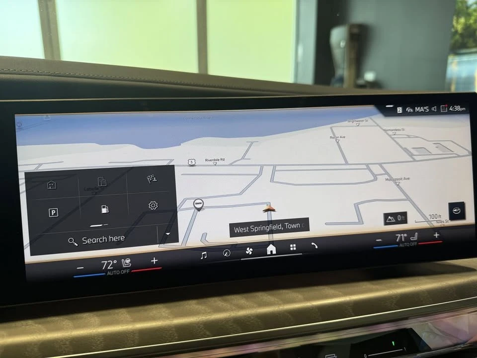 2023 BMW G70 7 Series - Image 3 of 20