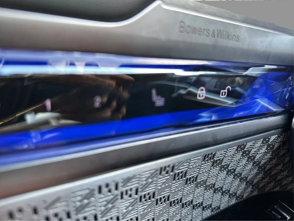 2023 BMW G70 7 Series - Image 15 of 20