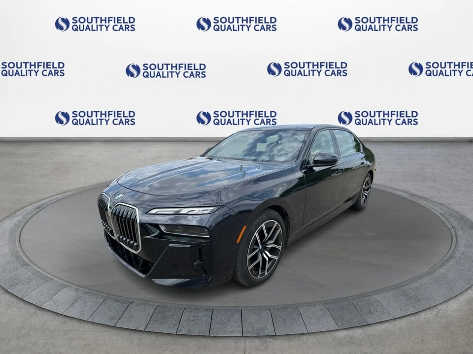 2023 BMW G70 7 Series - Image 2 of 20