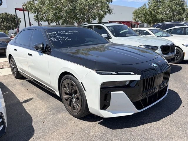 2023 BMW G70 7 Series - Image 2 of 13