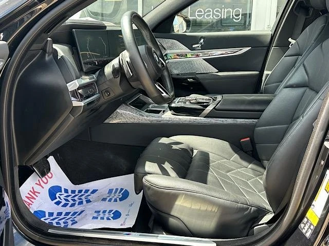 2023 BMW G70 7 Series - Image 11 of 20