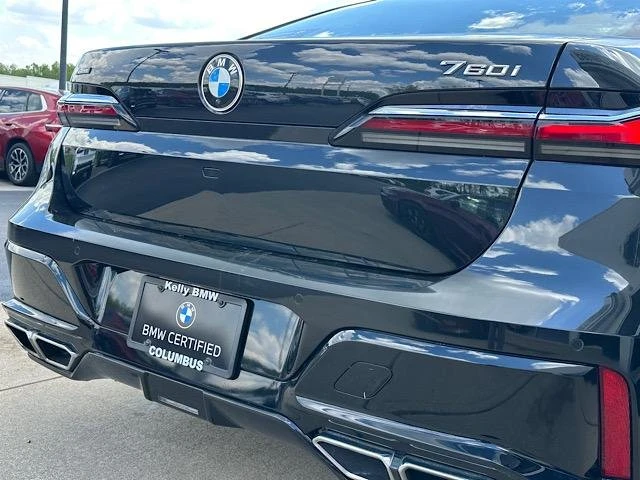 2023 BMW G70 7 Series - Image 8 of 20