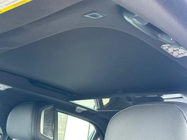 2023 BMW G70 7 Series - Image 15 of 20
