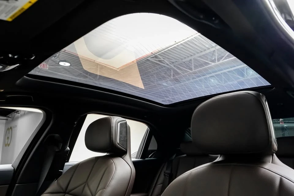 2023 BMW G70 7 Series - Image 5 of 19