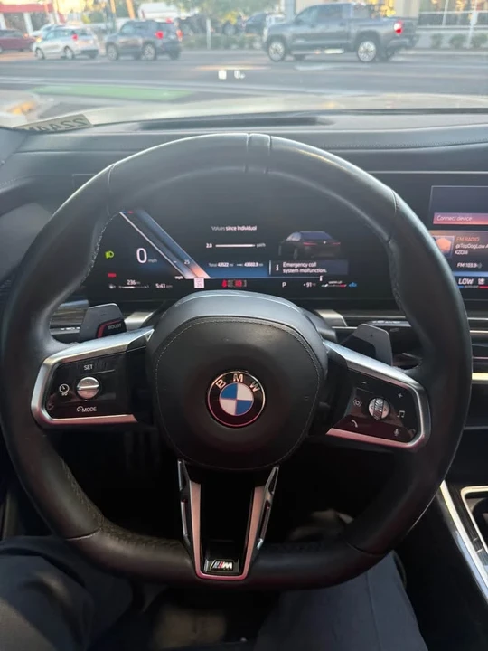 2023 BMW G70 7 Series - Image 3 of 8