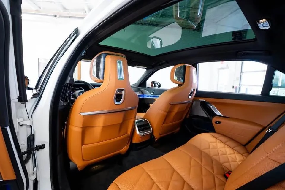 2023 BMW G70 7 Series - Image 17 of 19