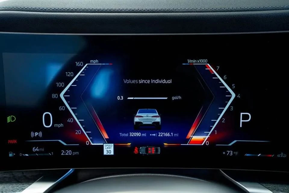 2023 BMW G70 7 Series - Image 15 of 19