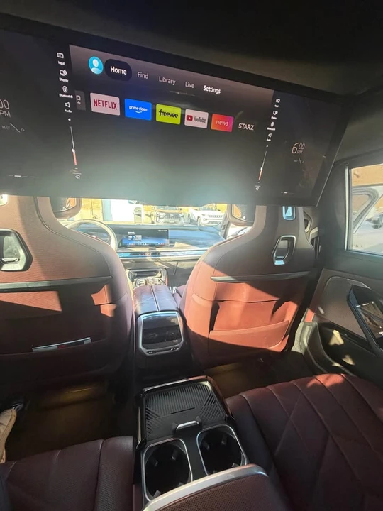 2023 BMW G70 7 Series - Image 16 of 20