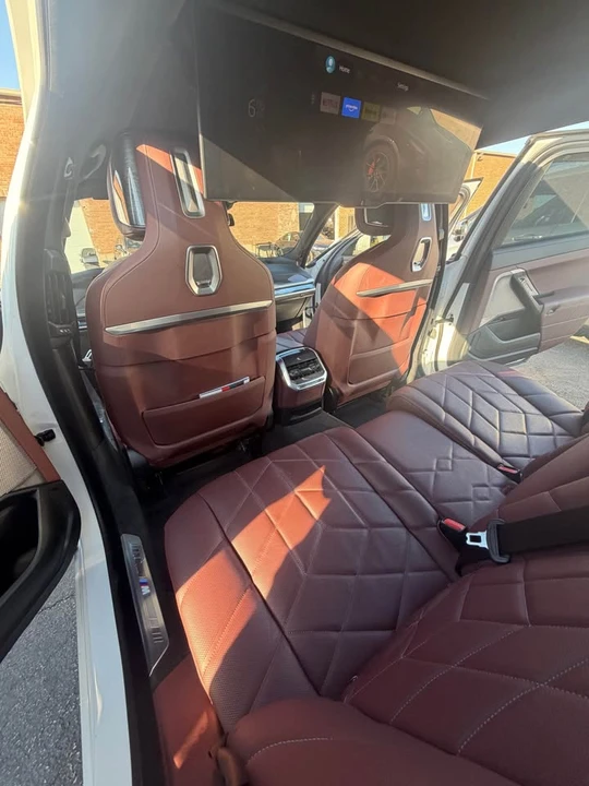 2023 BMW G70 7 Series - Image 13 of 20