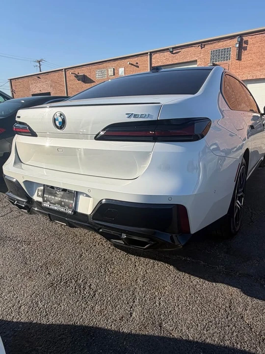 2023 BMW G70 7 Series - Image 5 of 20