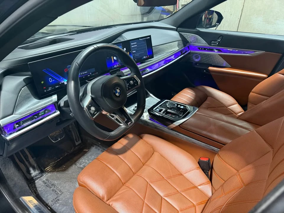 2023 BMW G70 7 Series - Image 9 of 20