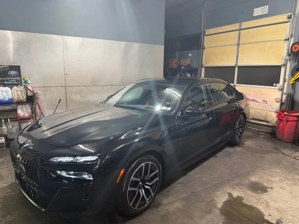 2023 BMW G70 7 Series - Image 6 of 20