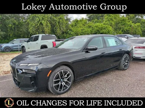2023 BMW 740i