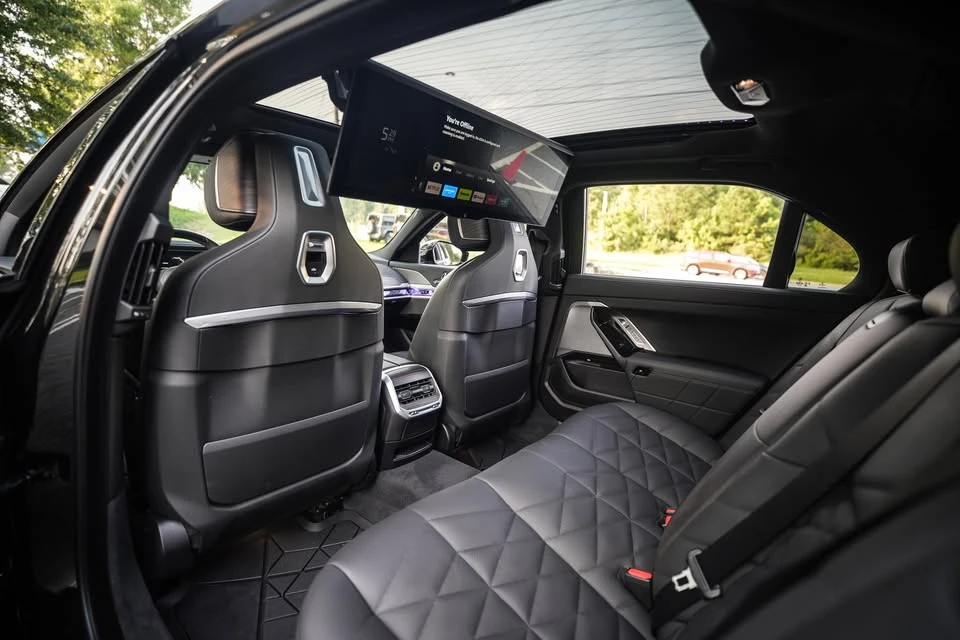 2023 BMW G70 7 Series - Image 20 of 20