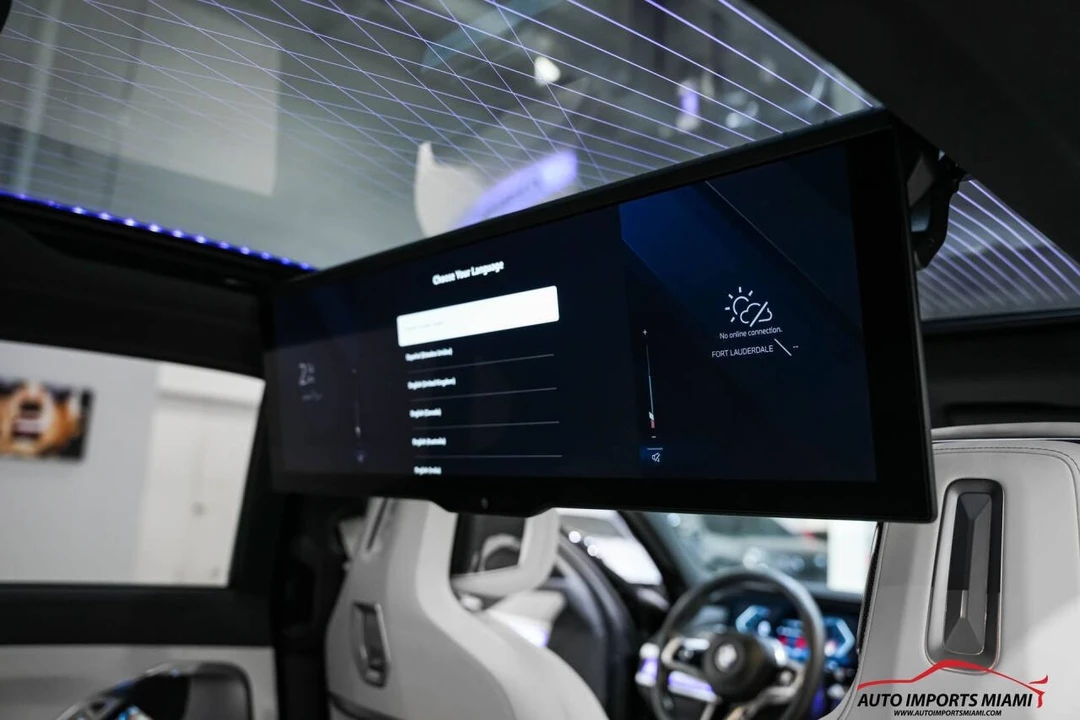 2023 BMW G70 7 Series - Image 9 of 12