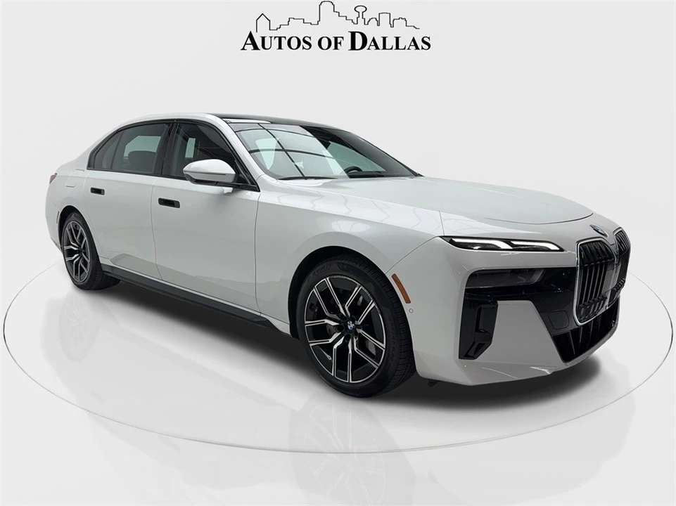 2023 BMW G70 7 Series - Image 2 of 12