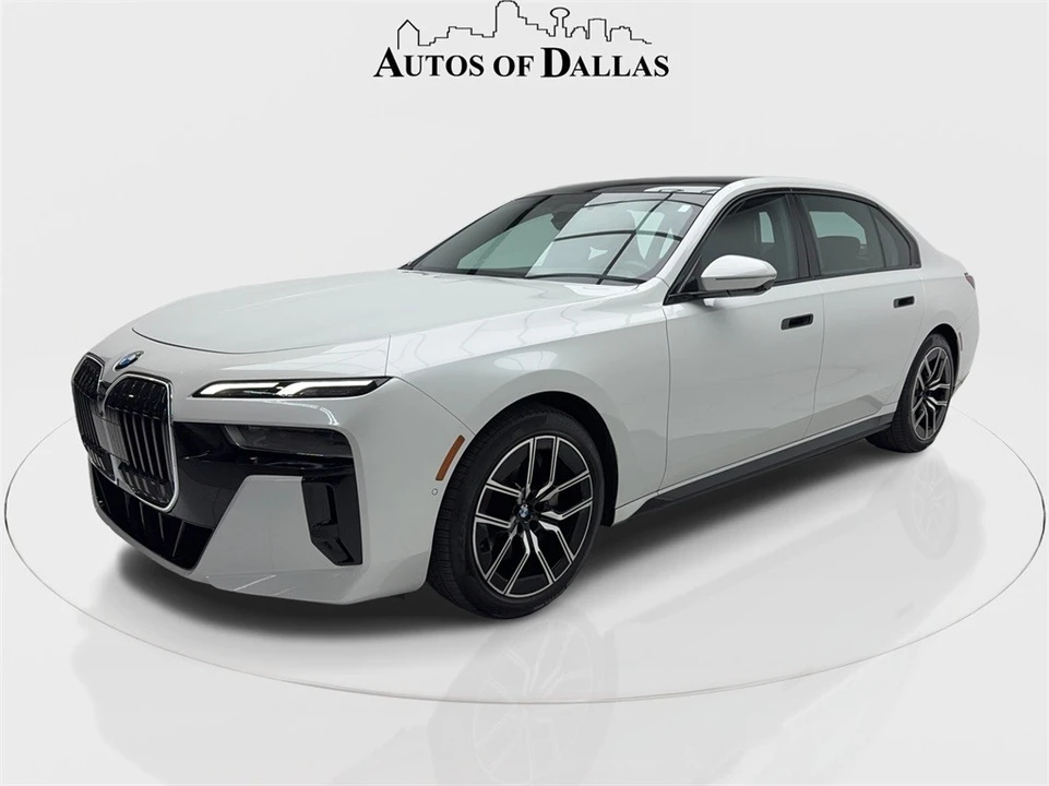 2023 BMW G70 7 Series - Image 5 of 12