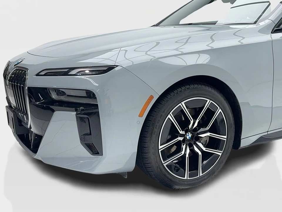 2023 BMW G70 7 Series - Image 6 of 21