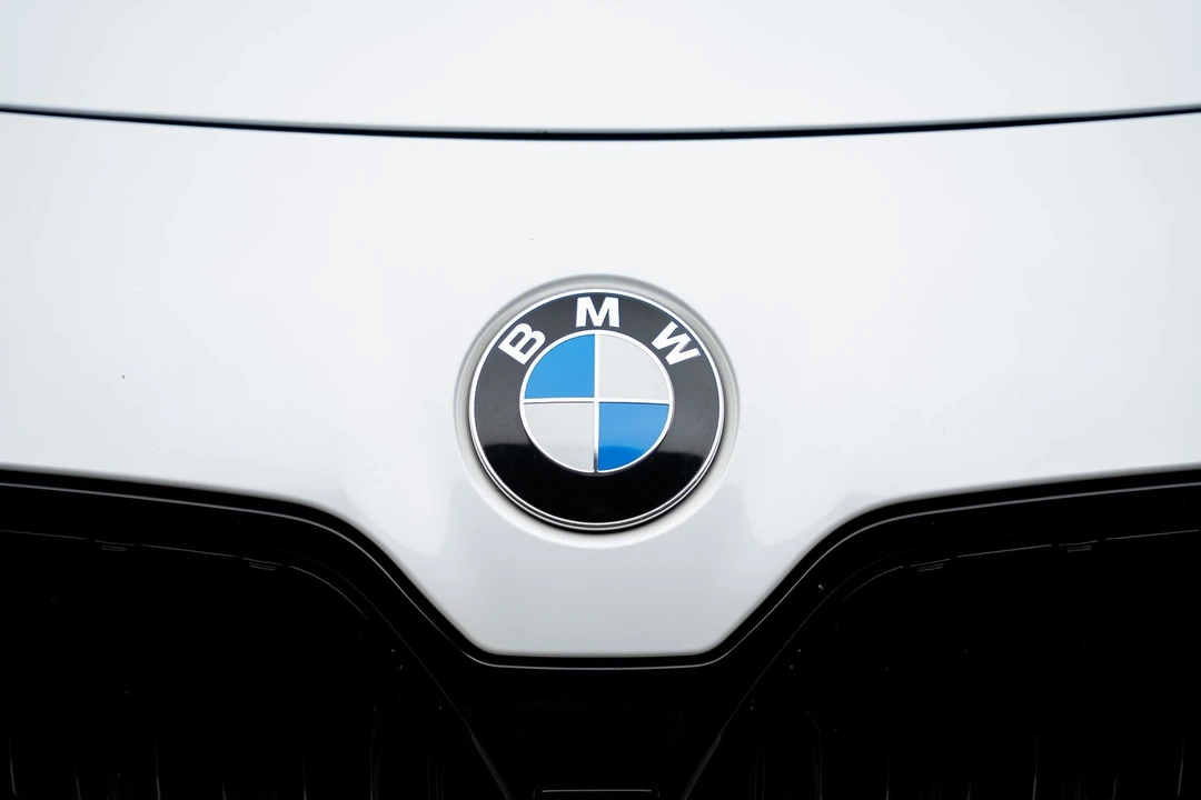 2023 BMW G70 7 Series - Image 12 of 12