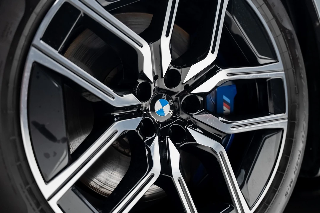 2023 BMW G70 7 Series - Image 21 of 21