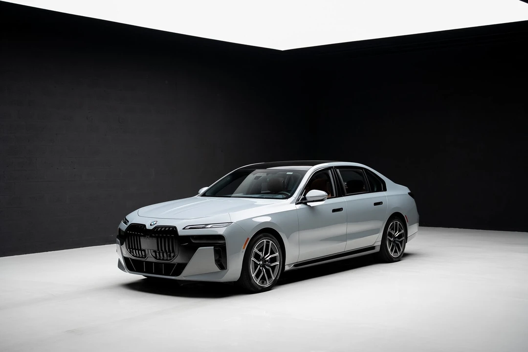 2023 BMW G70 7 Series - Image 4 of 21