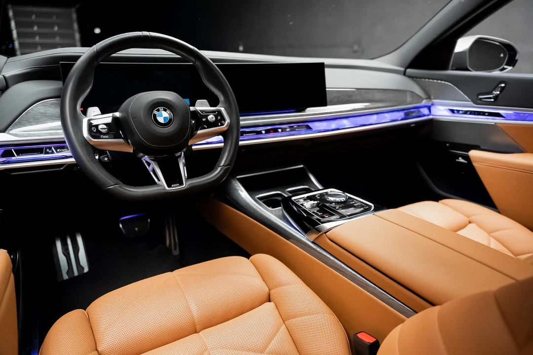 2023 BMW G70 7 Series - Image 2 of 21