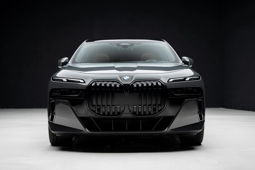 2023 BMW G70 7 Series - Image 7 of 21