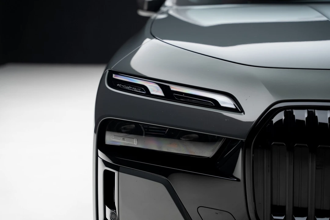 2023 BMW G70 7 Series - Image 8 of 21