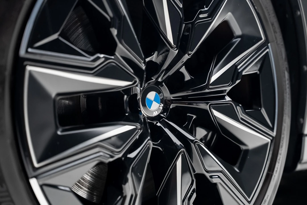 2023 BMW G70 7 Series - Image 21 of 21