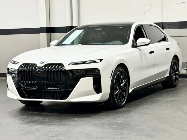 2023 BMW G70 7 Series - Image 7 of 21