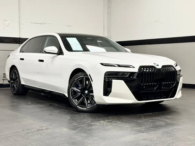 2023 BMW G70 7 Series - Image 2 of 21