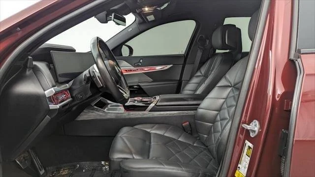 2023 BMW G70 7 Series - Image 13 of 20