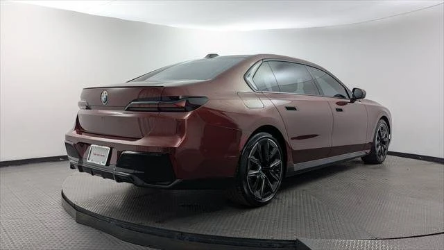2023 BMW G70 7 Series - Image 7 of 20