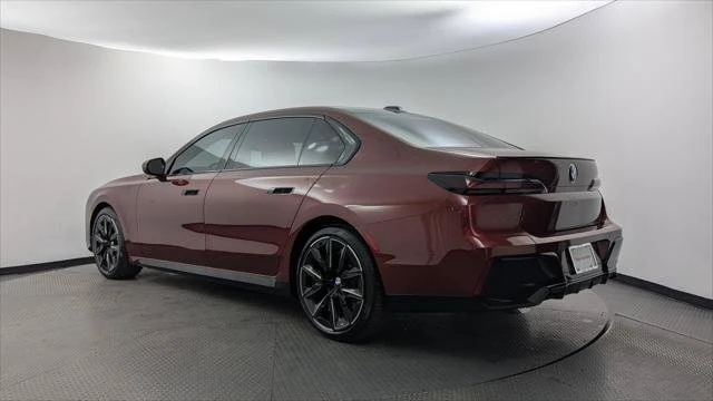 2023 BMW G70 7 Series - Image 5 of 20