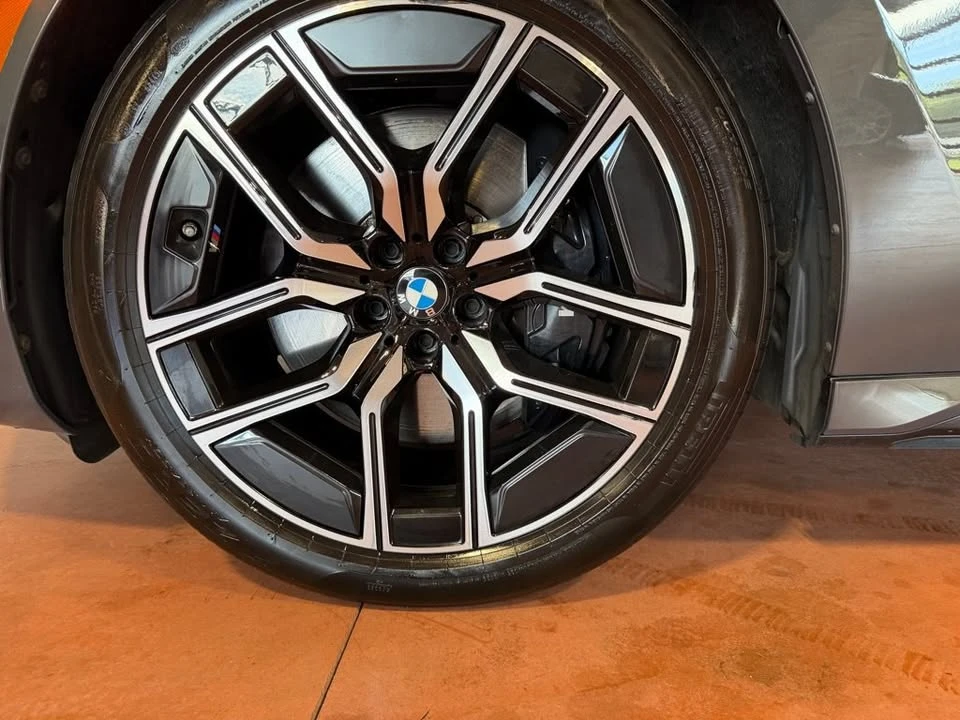2023 BMW G70 7 Series - Image 13 of 20