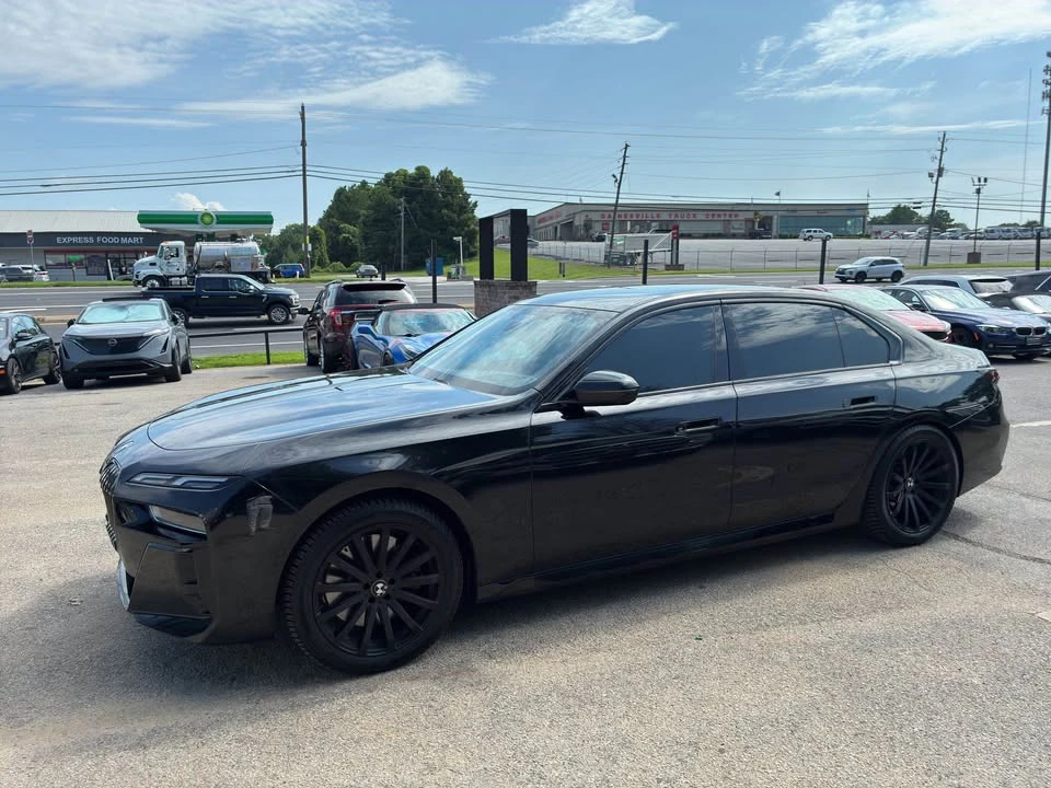 2023 BMW G70 7 Series - Image 2 of 18