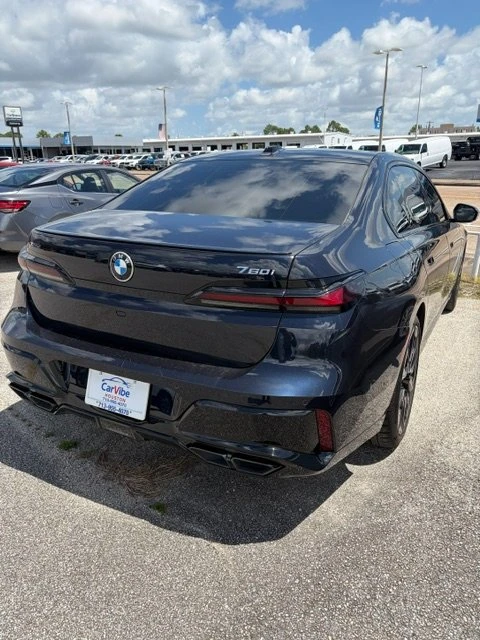 2023 BMW G70 7 Series - Image 4 of 4