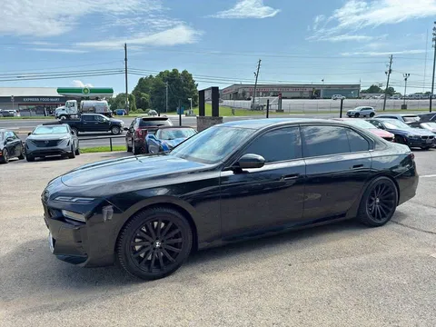 2023 BMW 760i xDrive